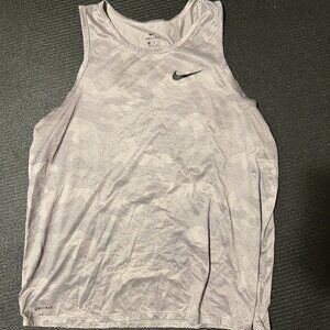 Nike Dry fit XXL tank Silver camo